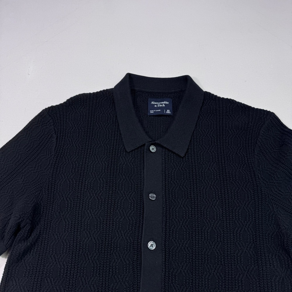 Abercrombie & Fitch Mens XS Black Cable Knit Button Up Short Sleeve Resort Beach